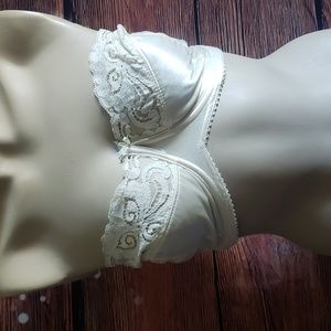 Vintage bali ivory satin lace bra strapless shiny 38d 38 d